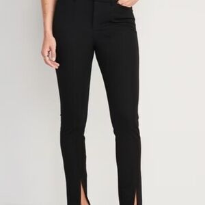 Black Plus Size High Waist Pixie Cut Split Hem Dress Pants. Size 24.